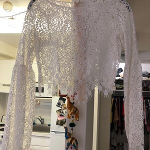 WHITE LACE BELL SLEEVED TOP XS VIKA LACE FOR LOVE